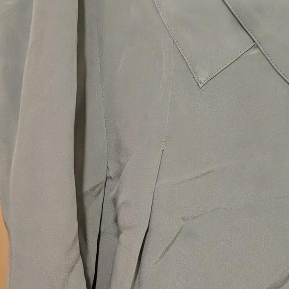 Dusty blue BCBG embroidered silk tank - Picture 5 of 5